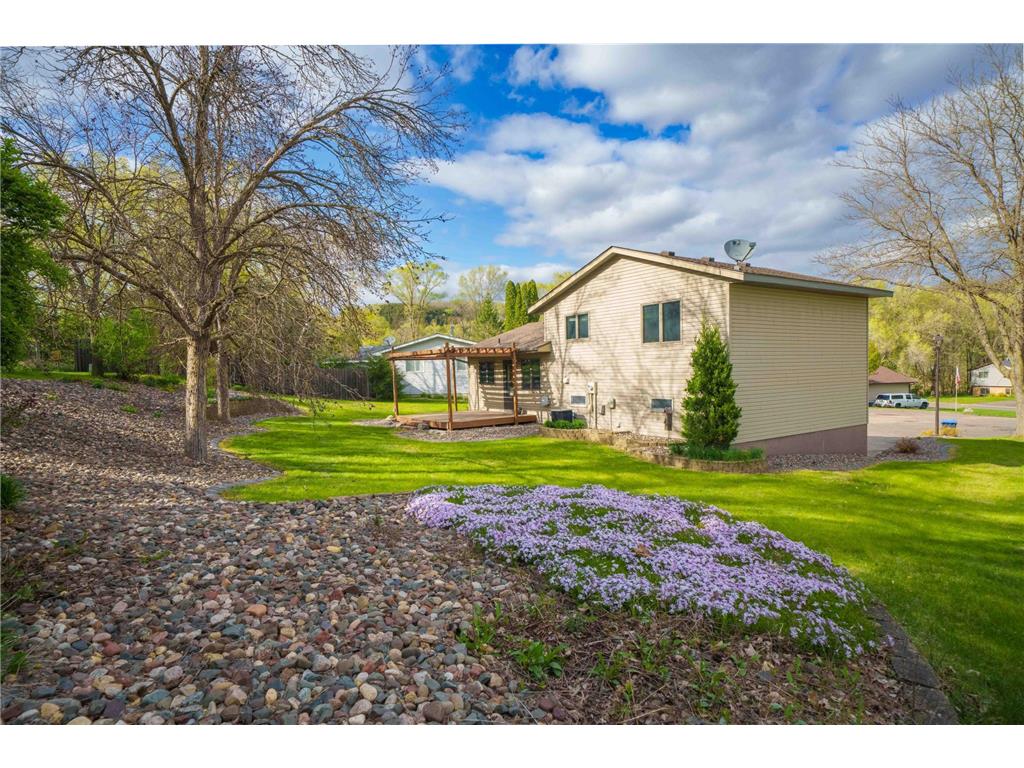 117 Vineyard Street Cannon Falls MN 55009 7069774 image5