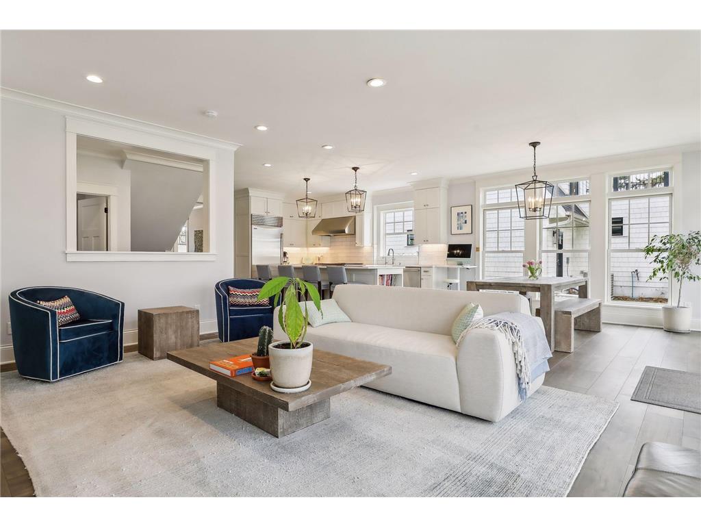 117 Walker Avenue N, Wayzata, MN, 55391 MLS 6543454 Edina Realty