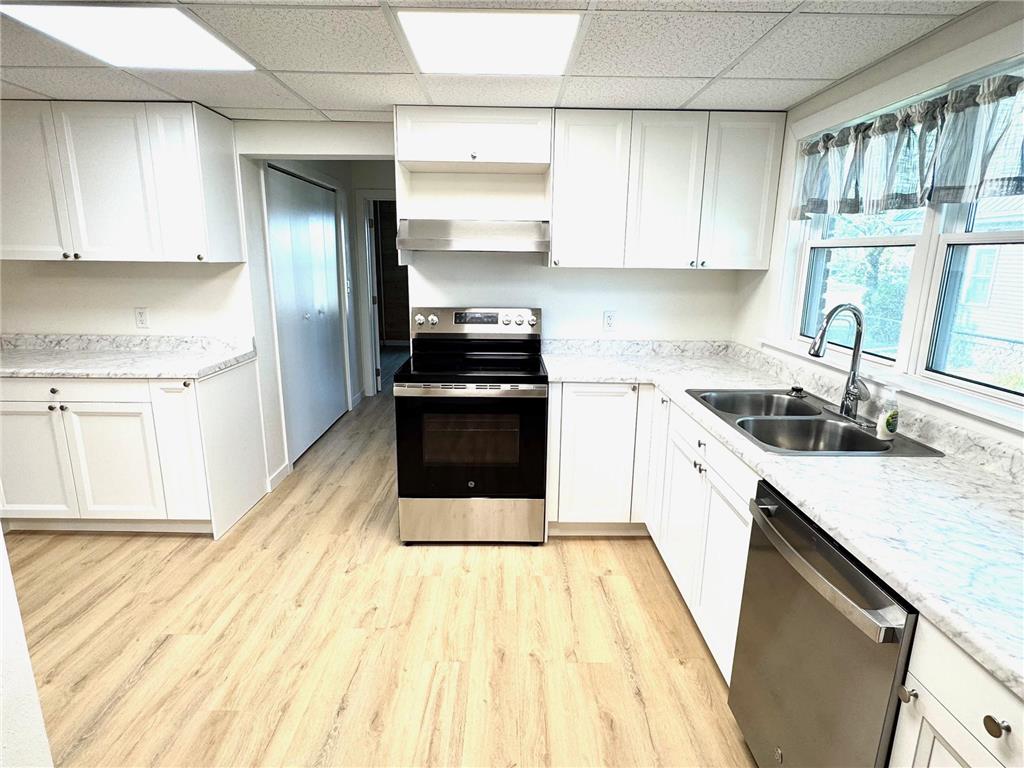 117 Zeh Street W Thief River Falls MN 56701 6794305 image2