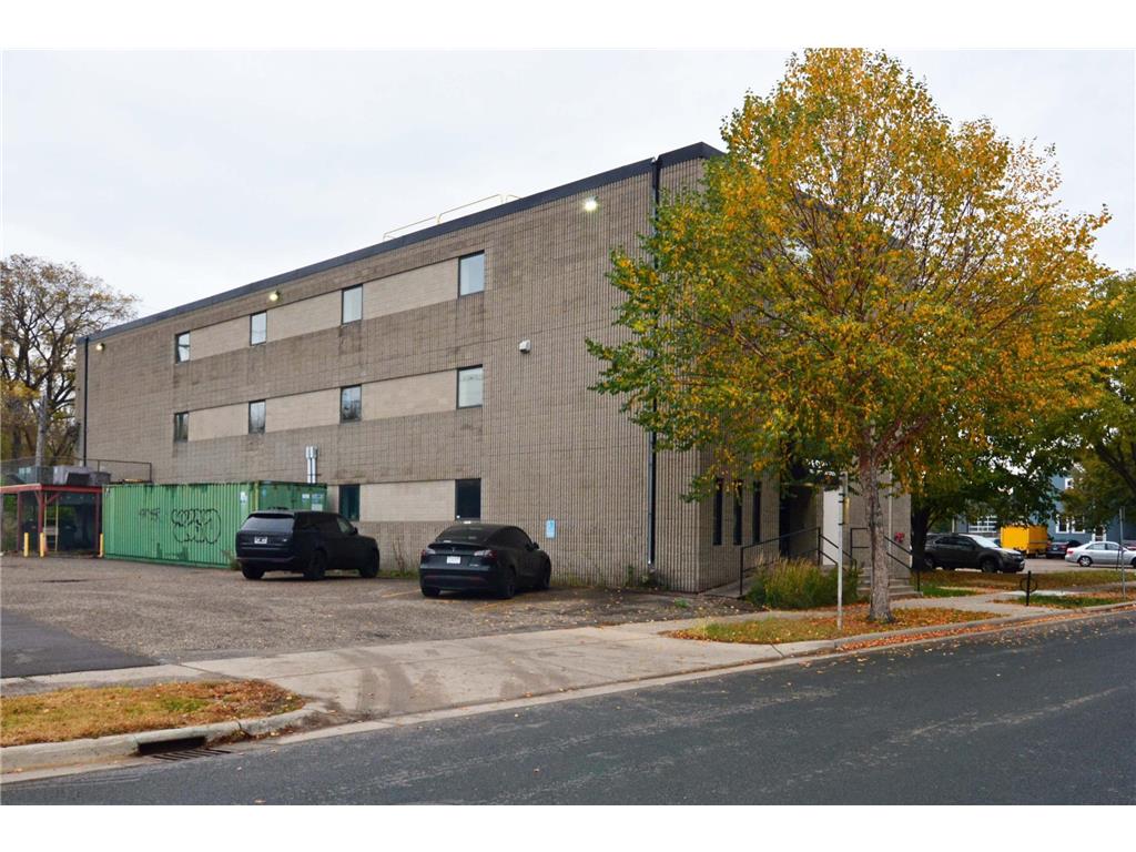 1170 15th Avenue SE Minneapolis MN 55414 7001174 image16