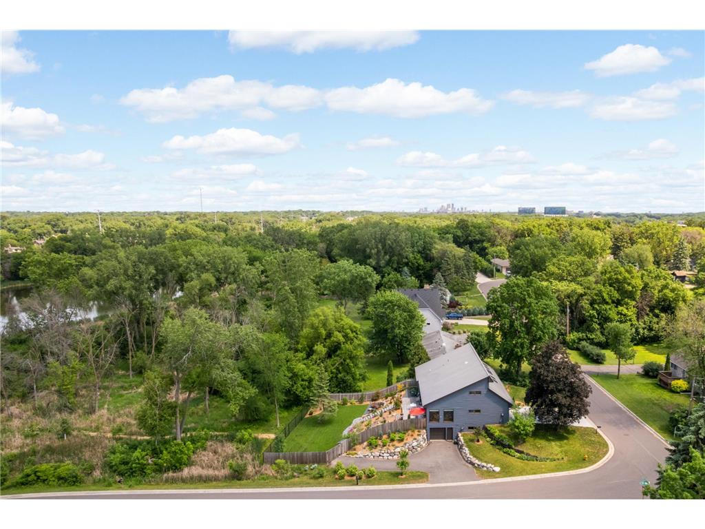 1170 Evergreen Lane N Plymouth MN 55441 - HIDDEN 7080175 image2