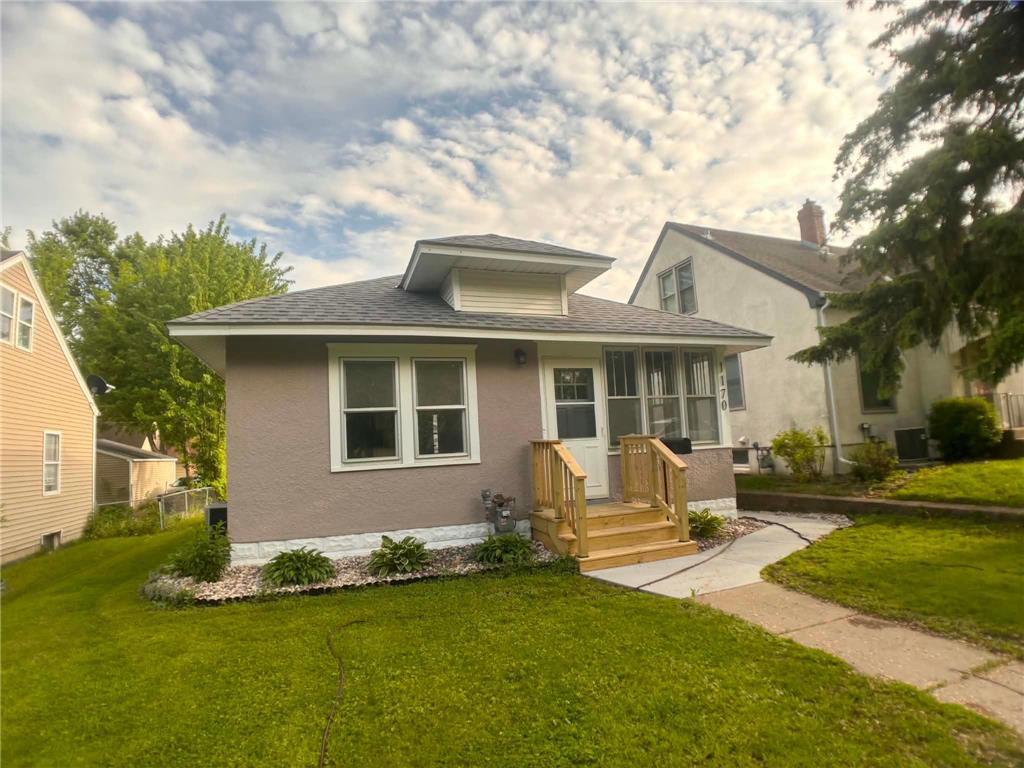 1170 Minnehaha Avenue W Saint Paul MN 55104 7081027 image1