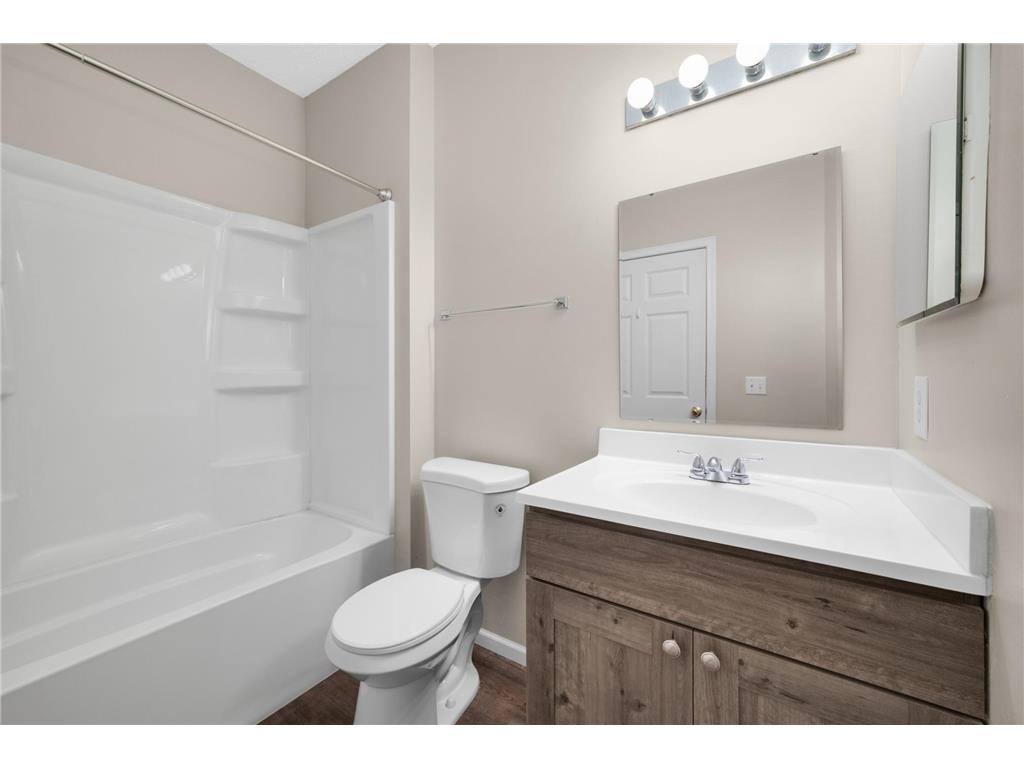11707 Langford Circle Burnsville MN 55337 7062320 image12