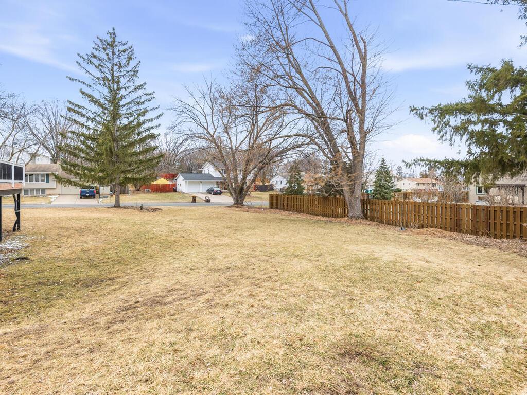 11712 Galtier Drive Burnsville MN 55337 7035076 image31