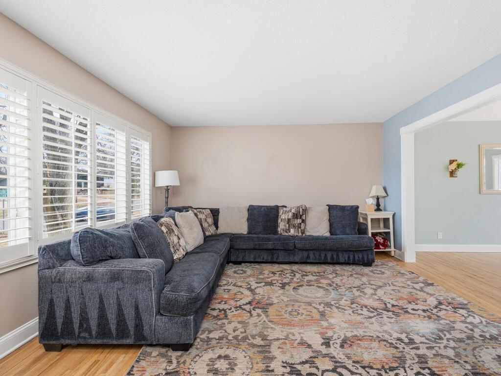 11712 Galtier Drive Burnsville MN 55337 7035076 image6