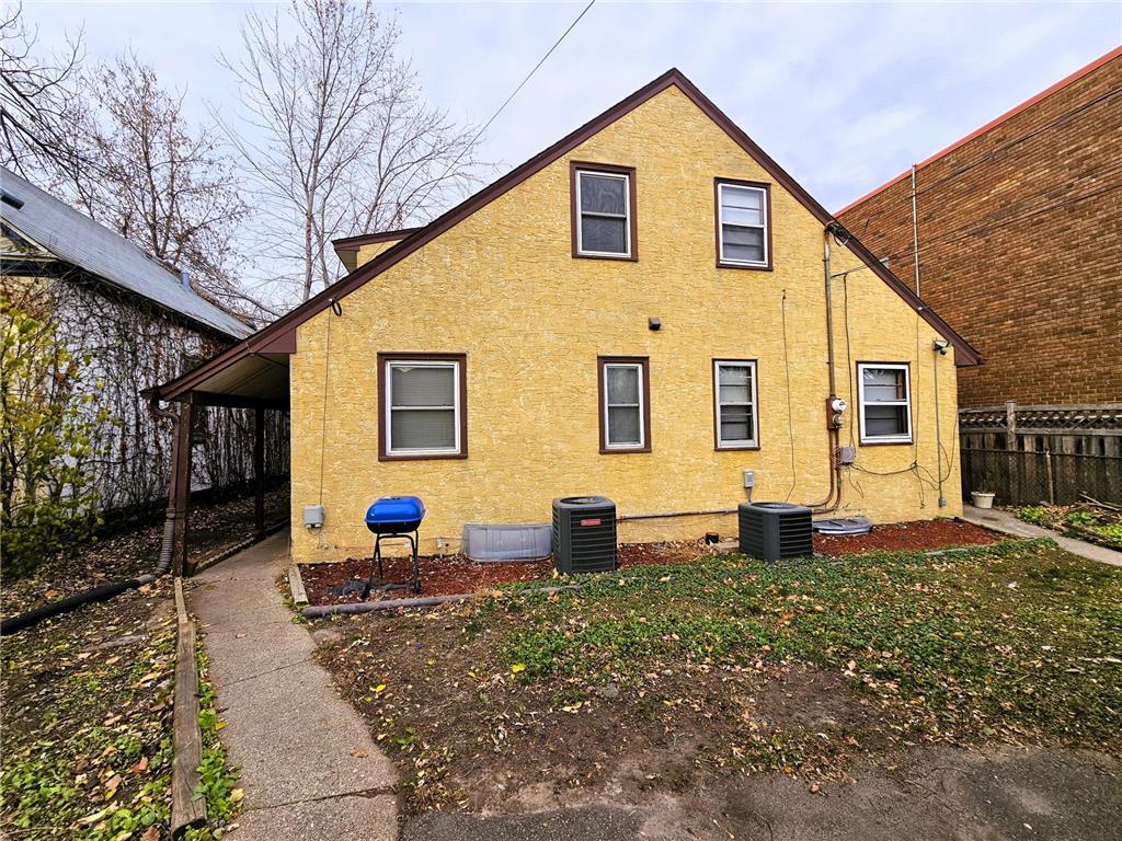 1172 Maryland Avenue E Saint Paul MN 55106 6463124 image1