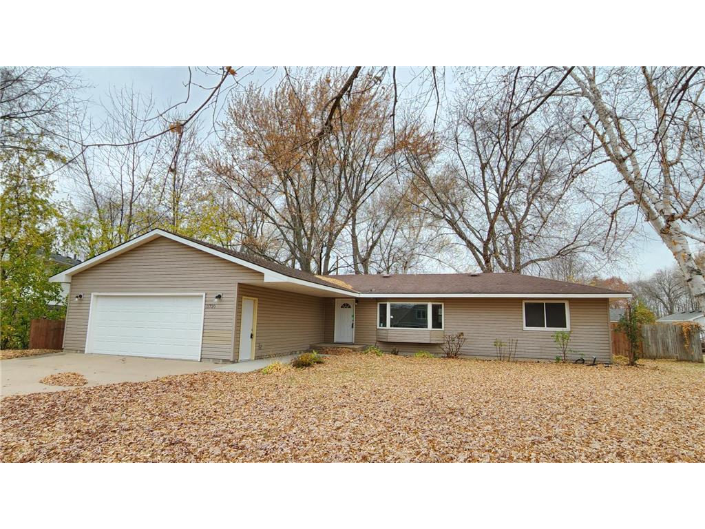 11720 Oak Street, Chisago City, MN 55013 MLS 6271060 Edina Realty