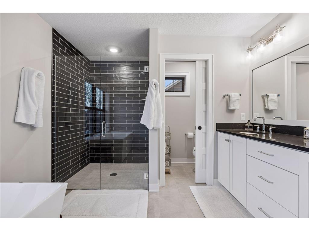11724 Azure Lane Inver Grove Heights MN 55077 7045556 image32