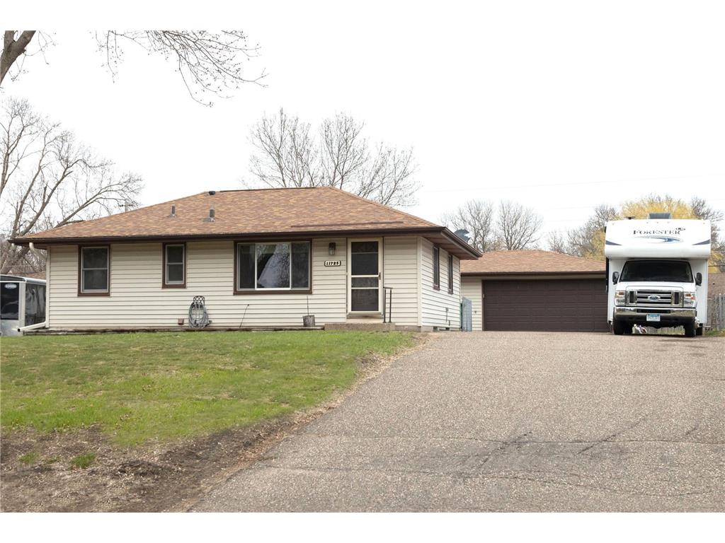 11725 Magnolia Street NW Coon Rapids MN 55448 6357667 image1