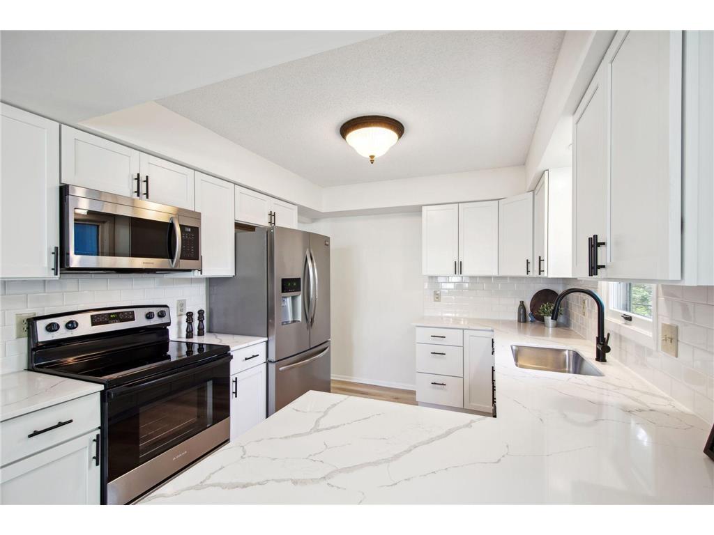 1173 Jefferson Street S Shakopee MN 55379 6732959 image1