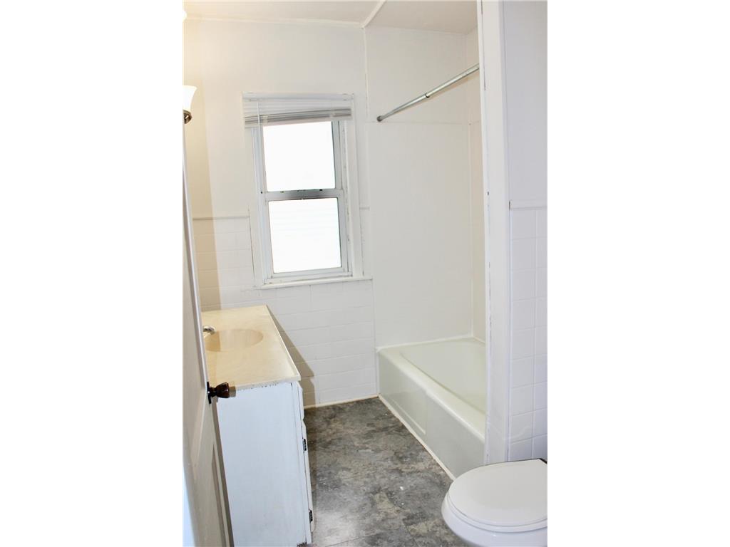 1173 Mclean Avenue Saint Paul MN 55106 7021479 image13