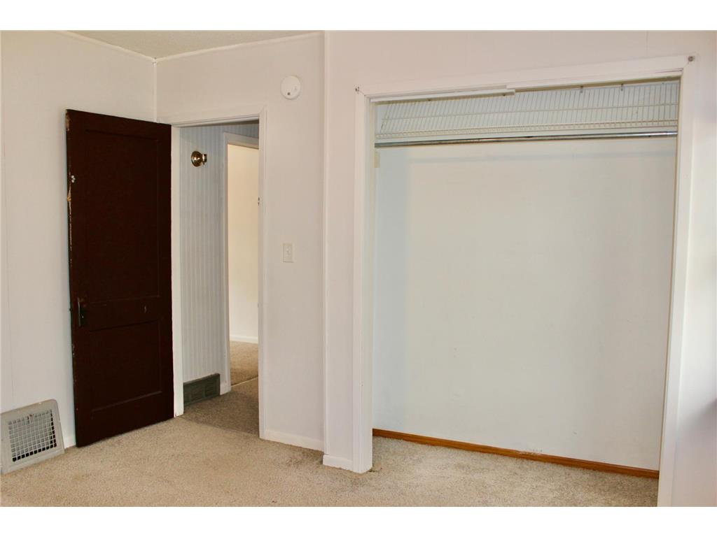 1173 Mclean Avenue Saint Paul MN 55106 7021479 image14