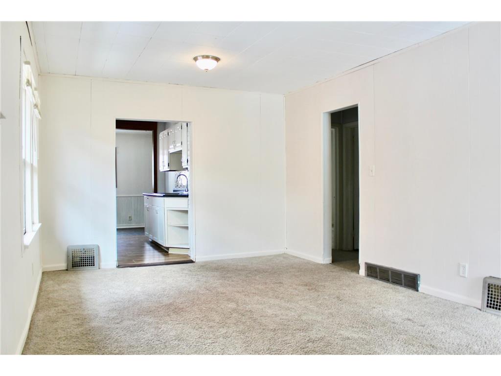 1173 Mclean Avenue Saint Paul MN 55106 7021479 image4