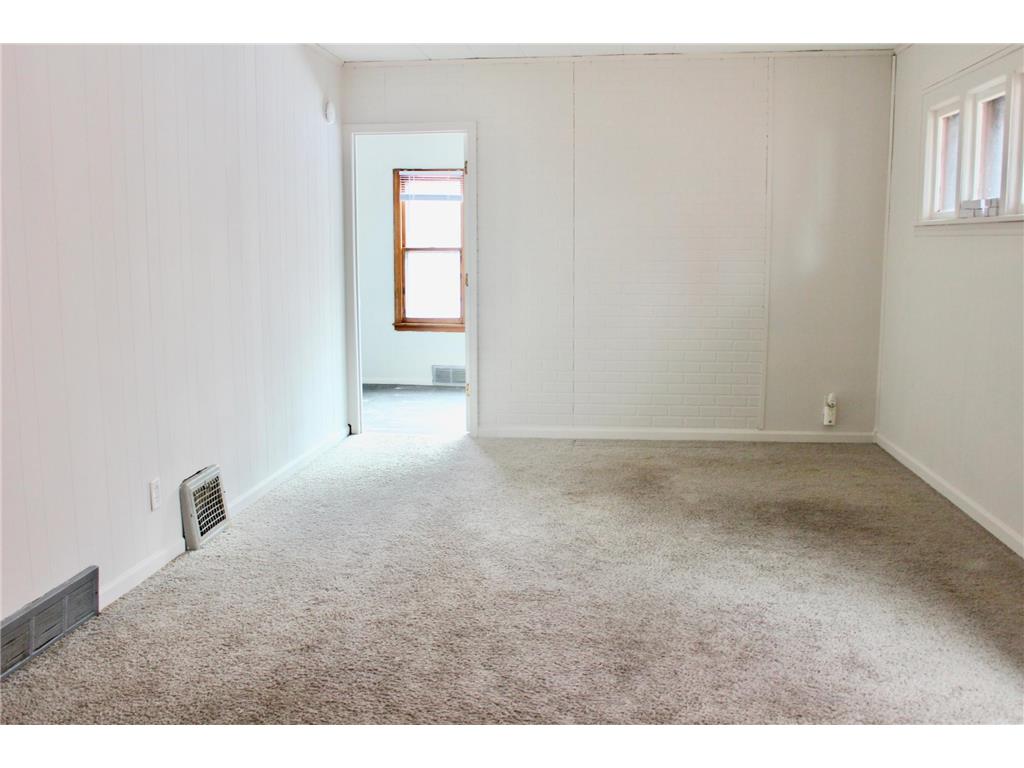 1173 Mclean Avenue Saint Paul MN 55106 7021479 image5