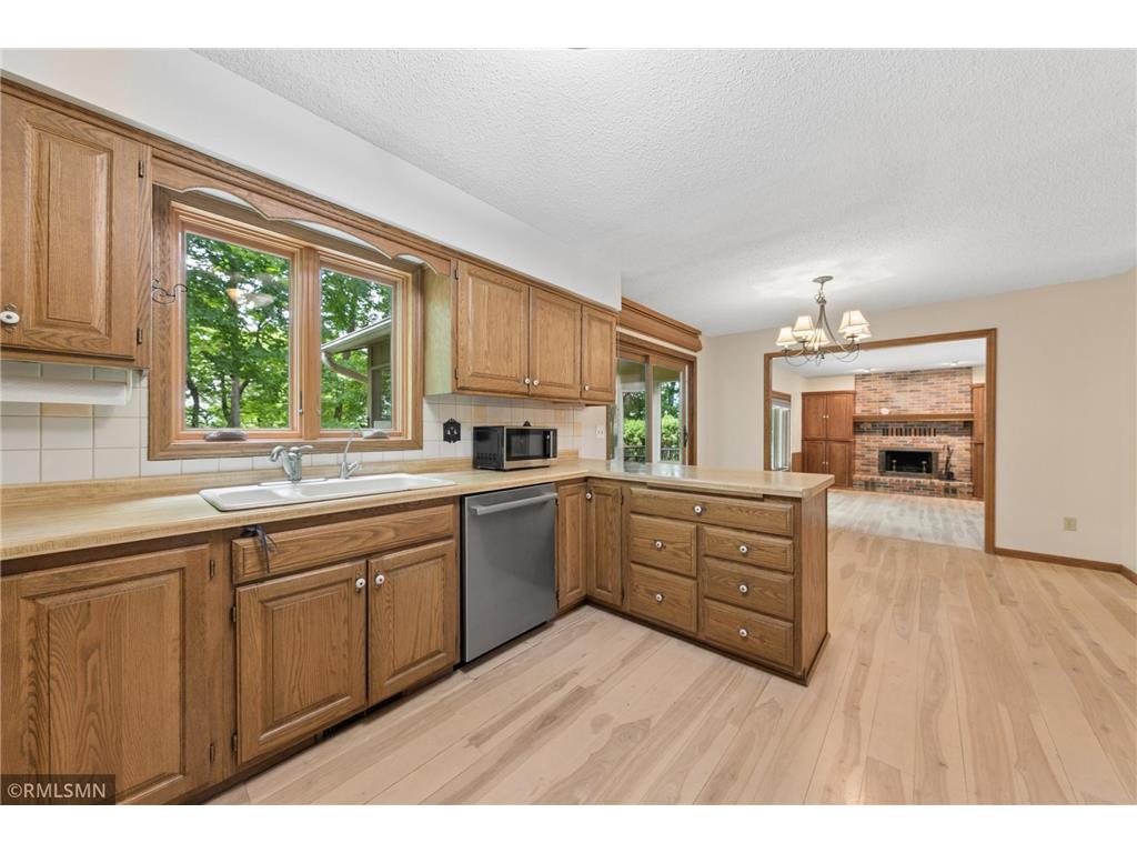 11730 27th Avenue N Plymouth MN 55441 7080012 image16