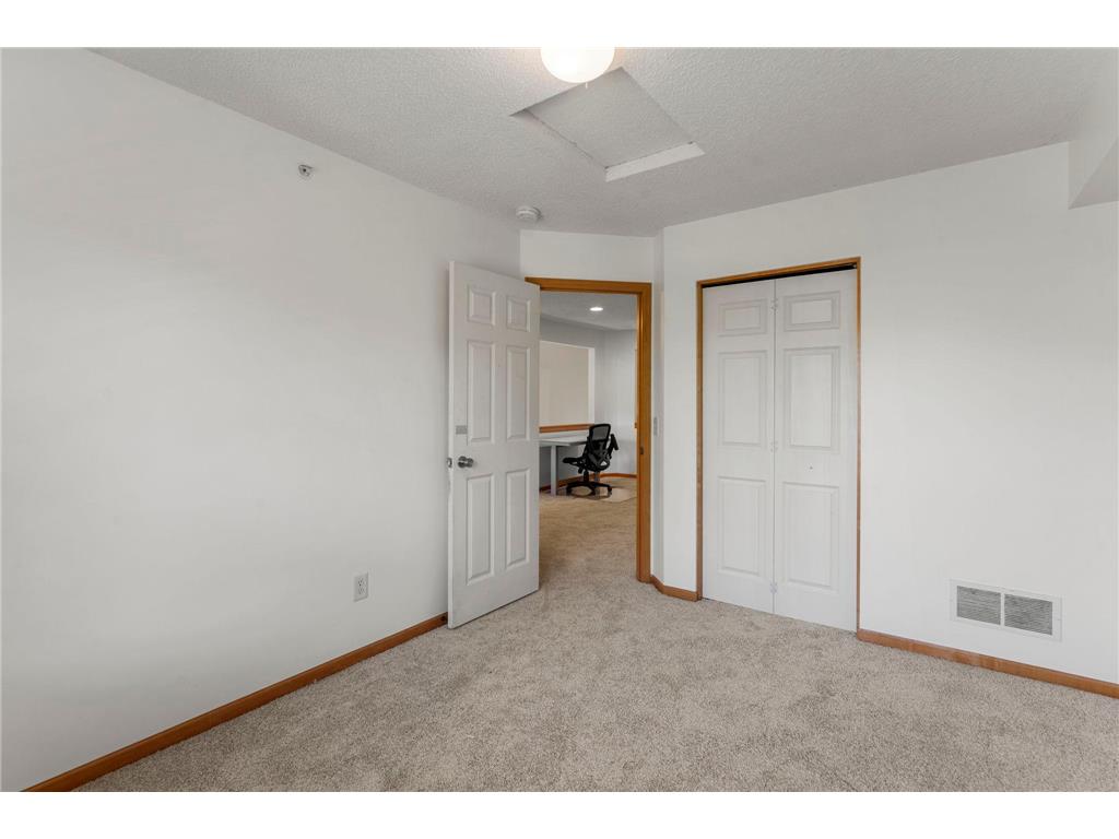 11730 Vermillion Street NE #H Blaine MN 55449 7106589 image32