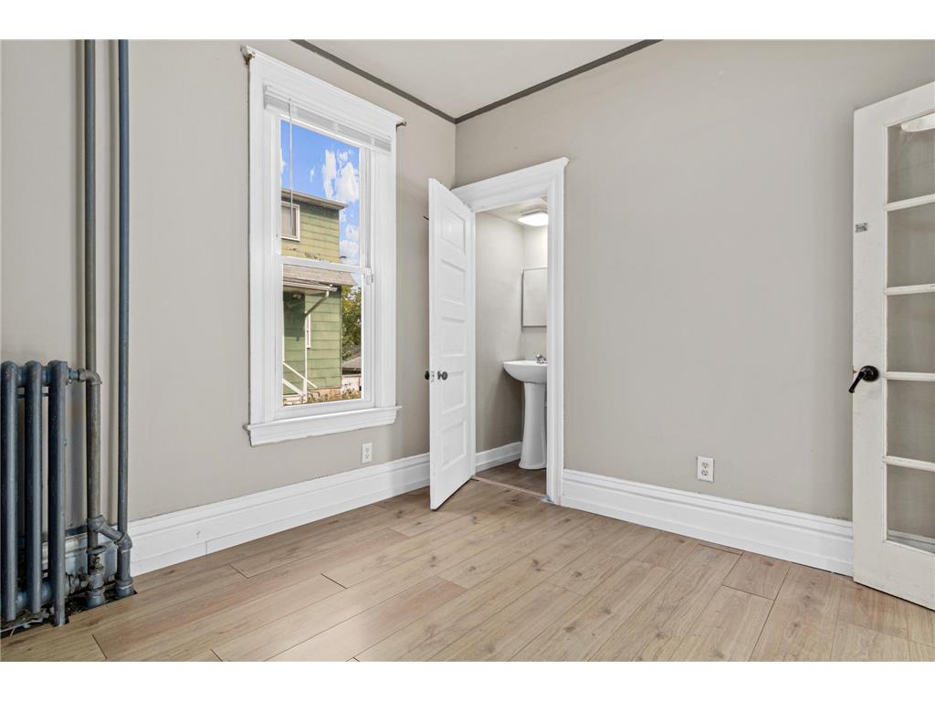 1174 Edgerton Street Saint Paul MN 55130 6792285 image11