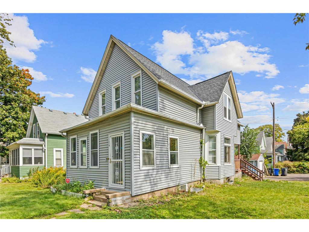 1174 Edgerton Street Saint Paul MN 55130 6792285 image2