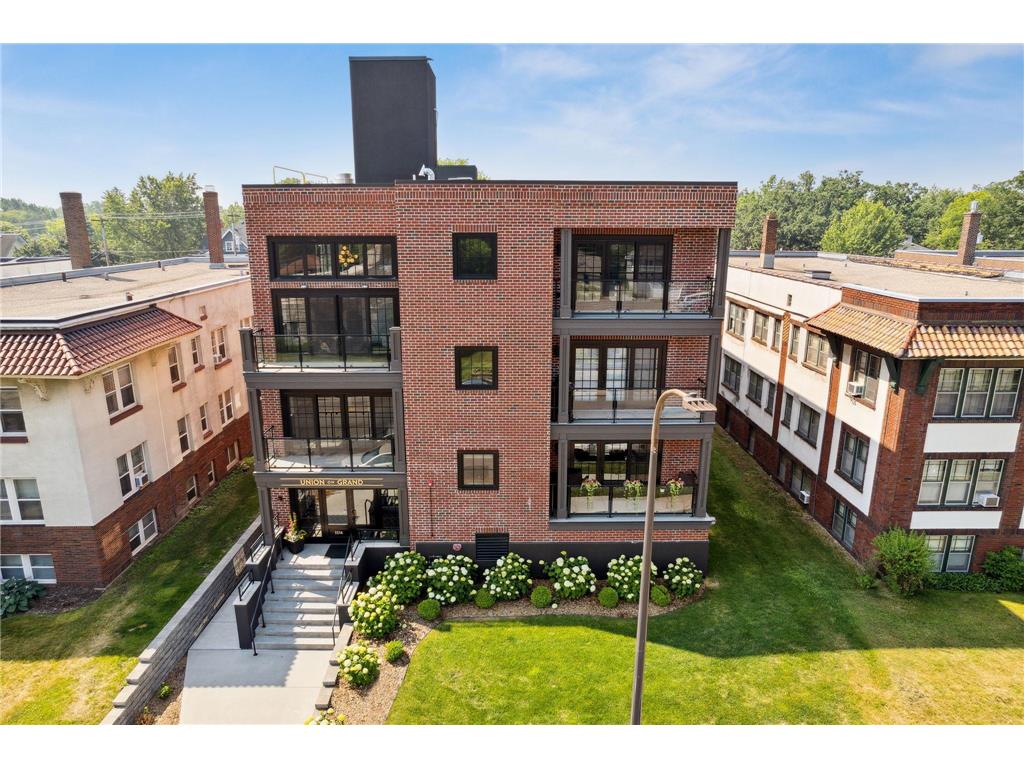 1174 Grand Avenue #301 Saint Paul MN 55105 6393083 image1