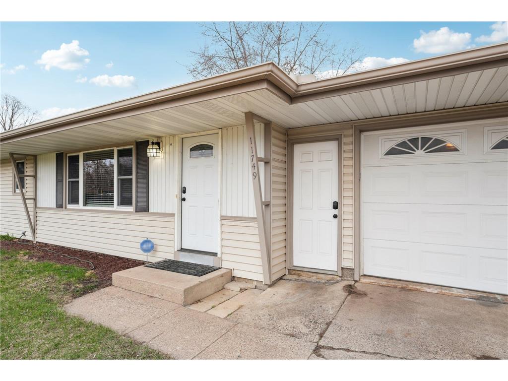 11749 Crooked Lake Boulevard NW Coon Rapids MN 55433 6768293 image2