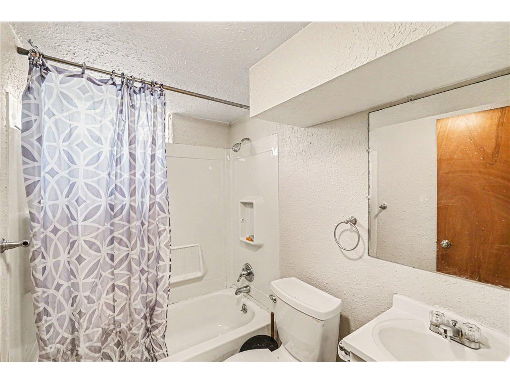 1175 Cook Avenue E Saint Paul MN 55106 7079570 image17