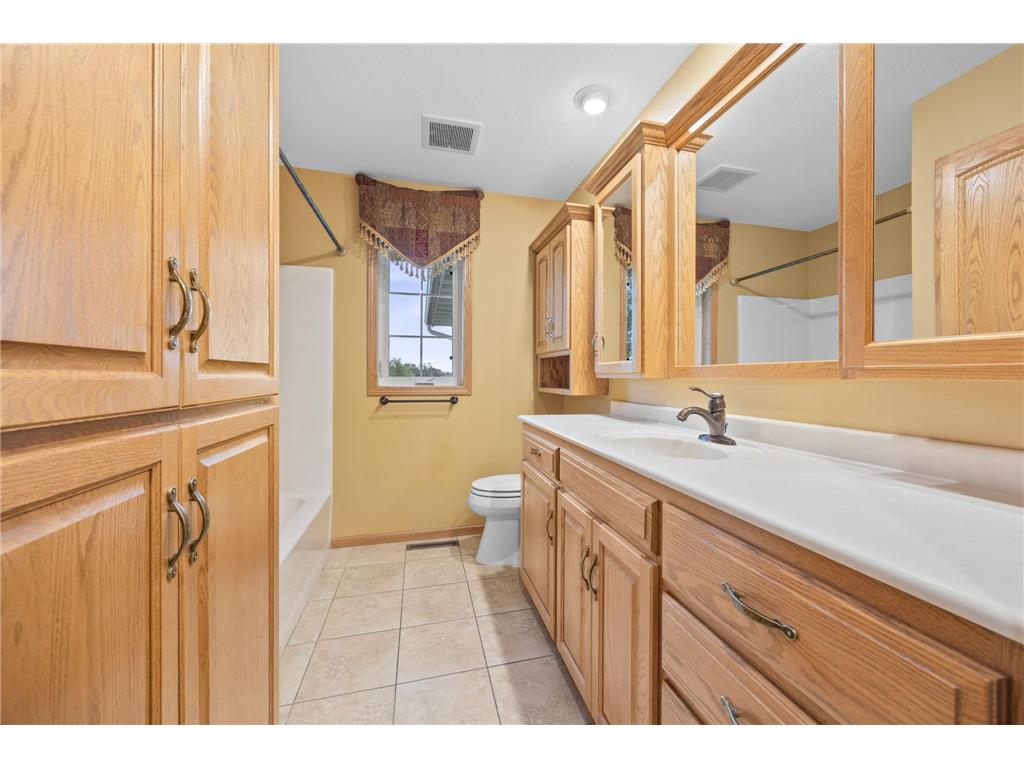 1175 Dale Street SW Hutchinson MN 55350 7105523 image21