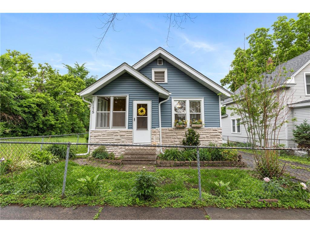 1175 Seminary Avenue Saint Paul MN 55104 6740317 image1