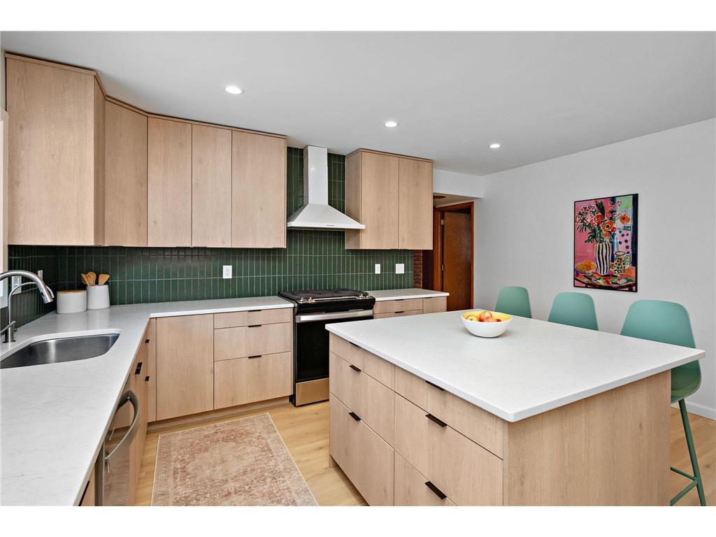 11750 W River Road Champlin MN 55316 7003253 image6