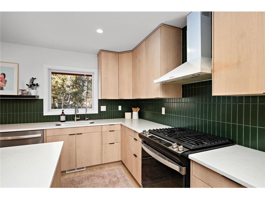 11750 W River Road Champlin MN 55316 7003253 image7