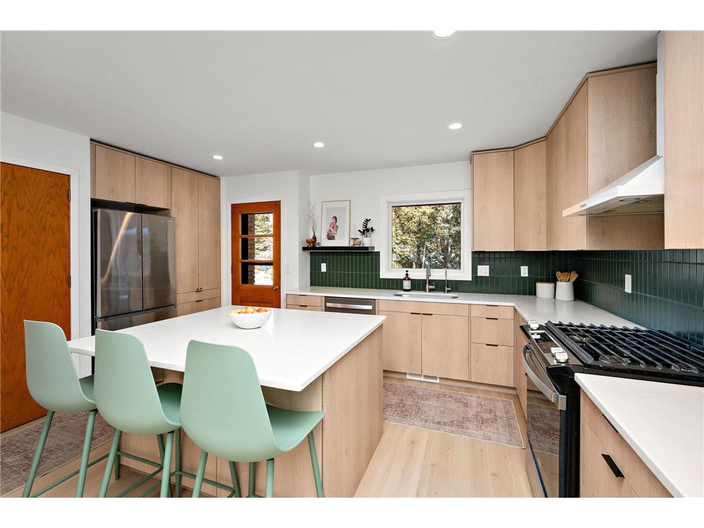 11750 W River Road Champlin MN 55316 7003253 image8