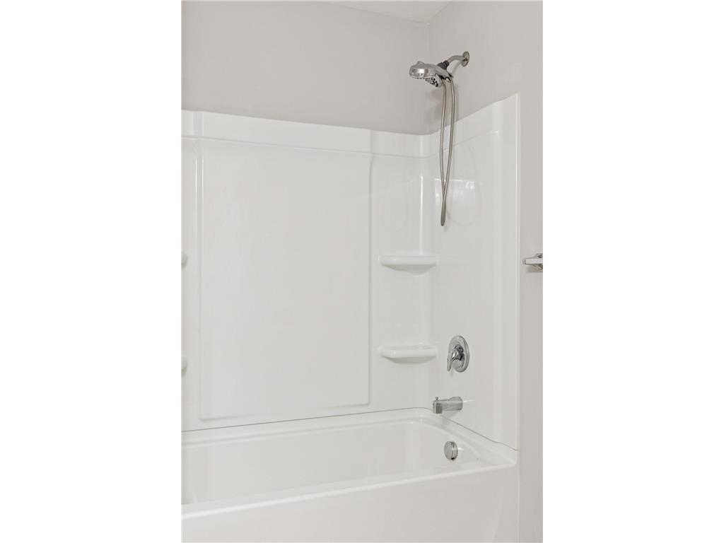 11756 Upper 31st Street N Lake Elmo MN 55042 6813797 image35