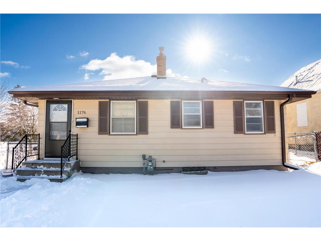1176 Lawson Avenue E Saint Paul MN 55106 7003789 image1