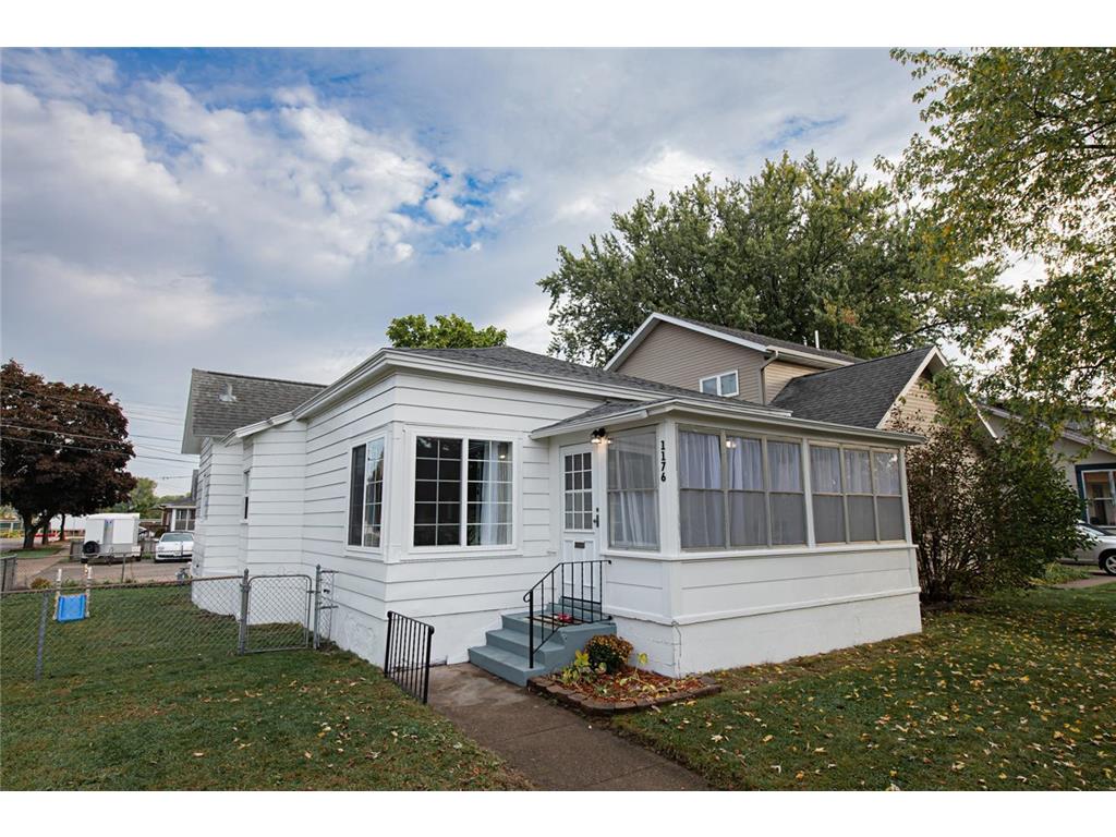 1176 W 4th Street Winona MN 55987 6802205 image1