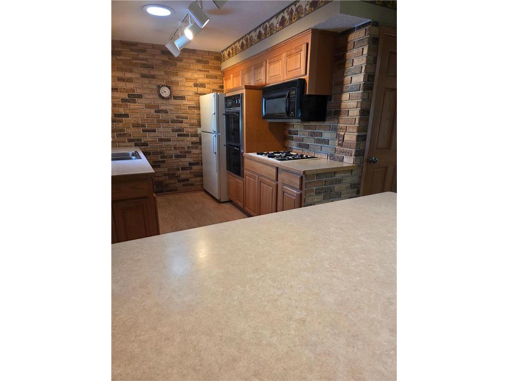 11760 Sand Creek Drive NW Coon Rapids MN 55448 7042268 image5