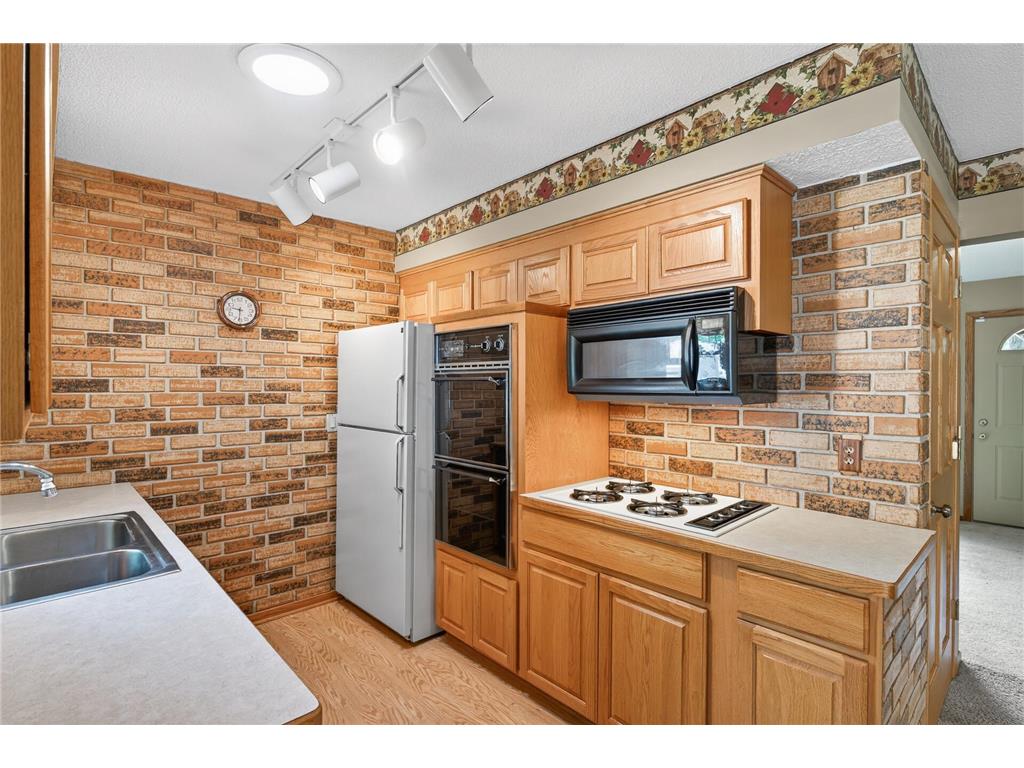 11760 Sand Creek Drive NW Coon Rapids MN 55448 7098248 image7