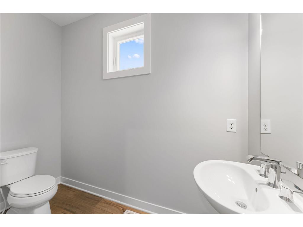 11761 35th Street N Lake Elmo MN 55042 6824601 image25