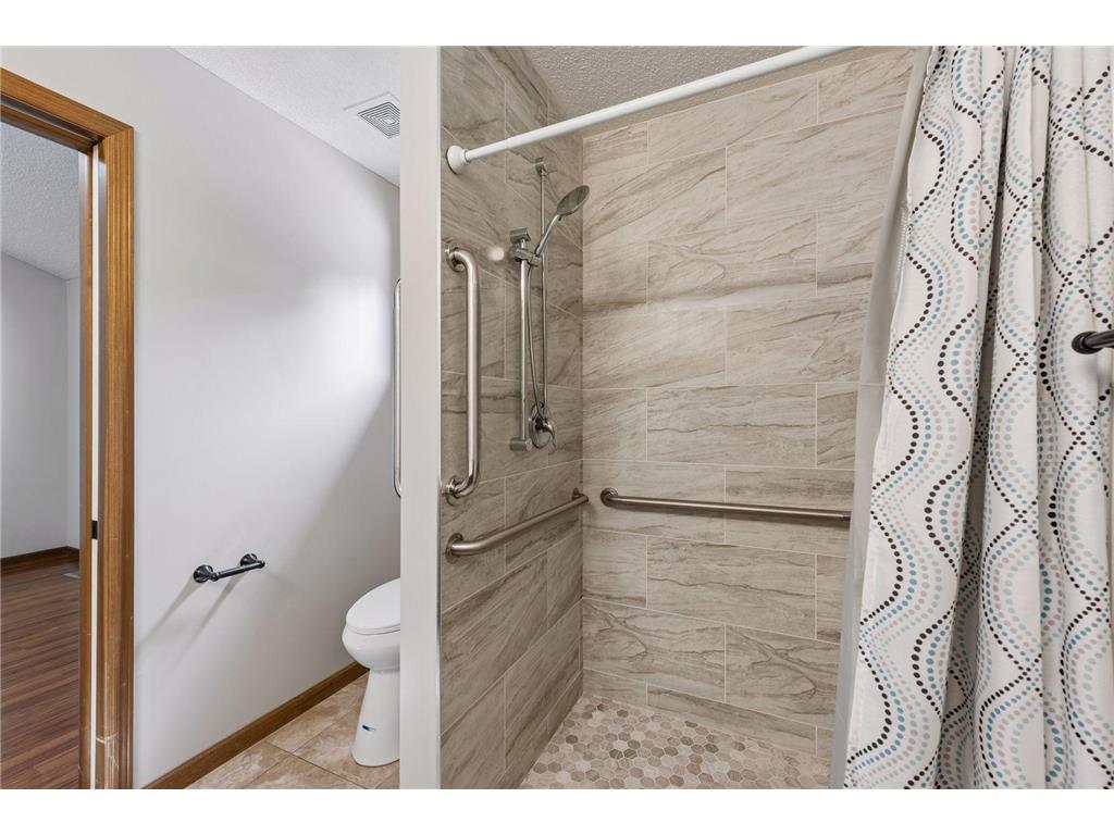 11763 Erskin Circle Blaine MN 55449 7092911 image23