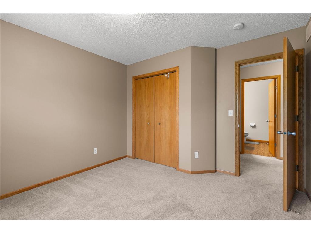 1177 Danube Avenue Shakopee MN 55379 7076074 image30