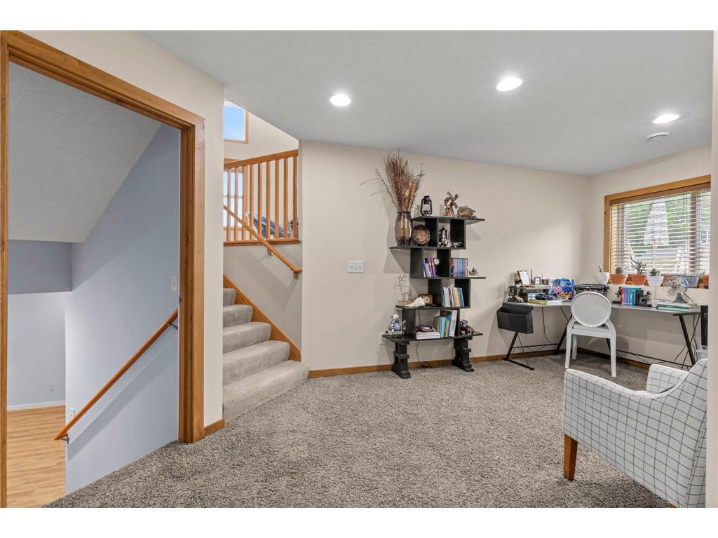 1177 Danube Avenue Shakopee MN 55379 7076074 image33