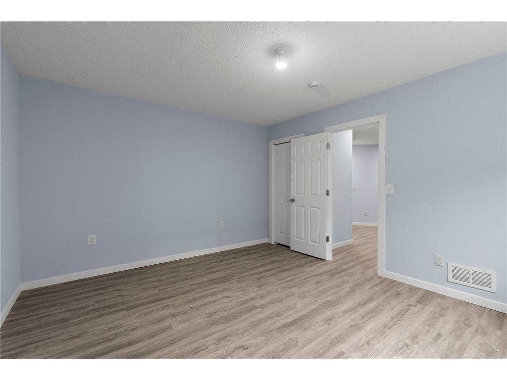 1177 Danube Avenue Shakopee MN 55379 7076074 image47