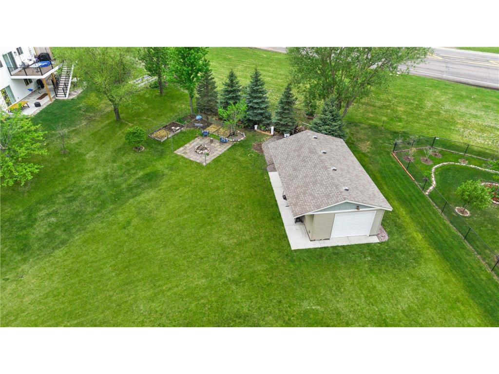 1177 Danube Avenue Shakopee MN 55379 7076074 image54