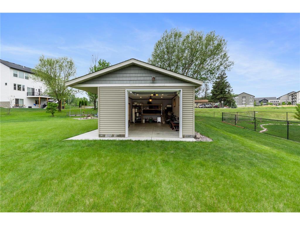 1177 Danube Avenue Shakopee MN 55379 7076074 image56