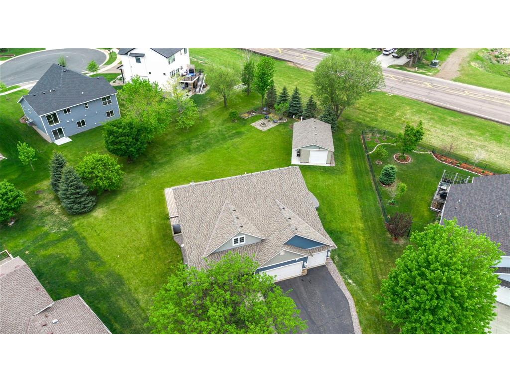 1177 Danube Avenue Shakopee MN 55379 7076074 image59