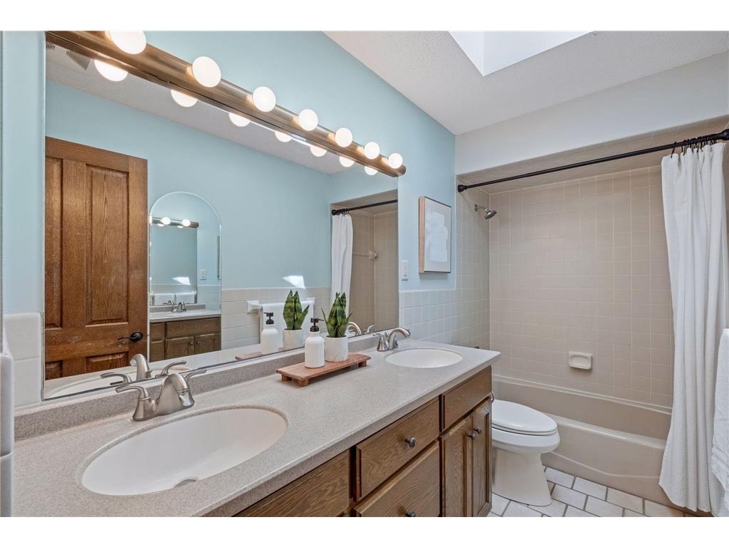 11772 Able Street NE Blaine MN 55434 7077310 image18