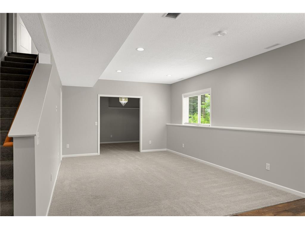 11779 Harvest Path Woodbury MN 55129 7109436 image33