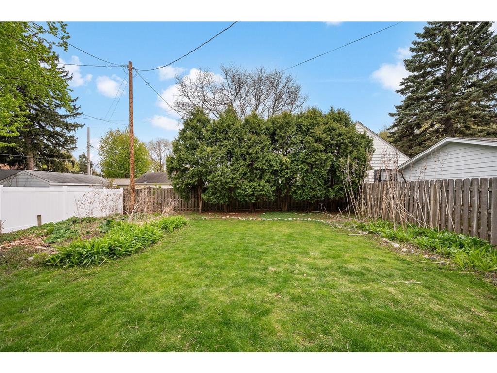 1178 Idaho Avenue W Saint Paul MN 55108 7069455 image20