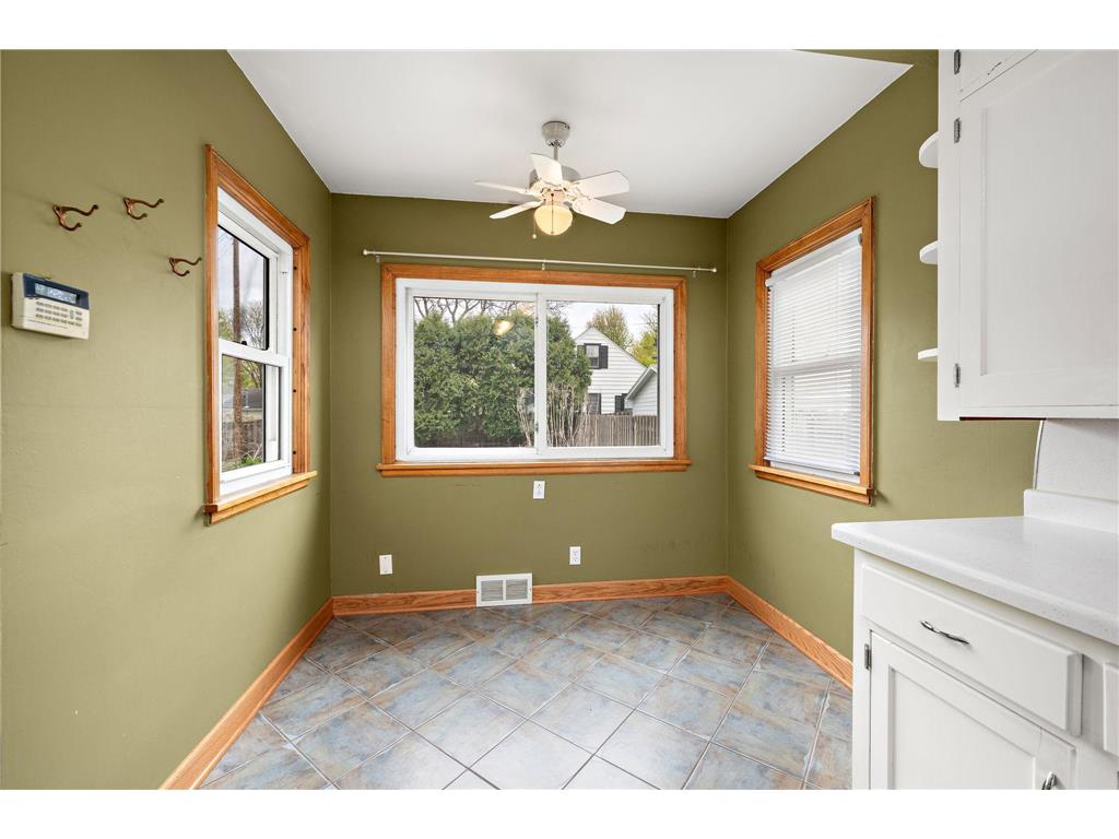 1178 Idaho Avenue W Saint Paul MN 55108 7069455 image7