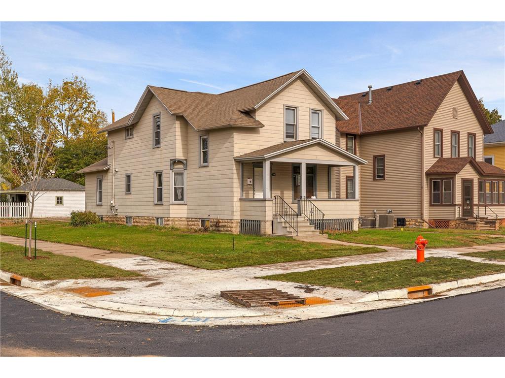 1178 W Broadway Street Winona MN 55987 6811059 image2