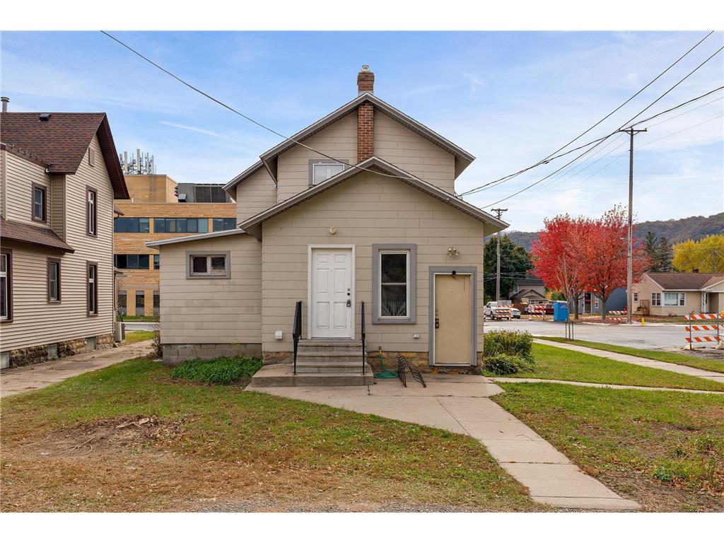 1178 W Broadway Street Winona MN 55987 6811059 image25