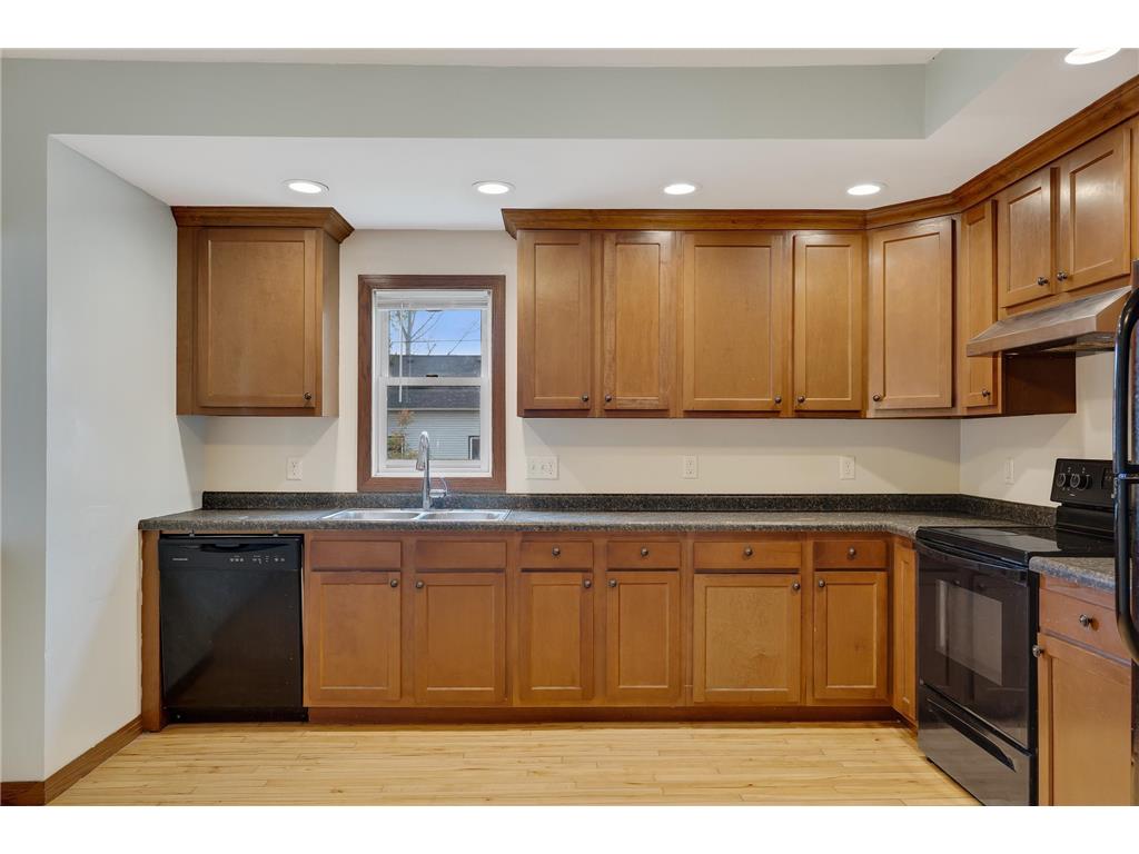 1178 W Broadway Street Winona MN 55987 6811059 image6